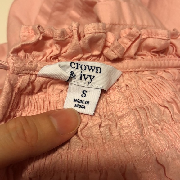 Crown and Ivy Light Pink Cotton Ruffle Blouse - Picture 5 of 6